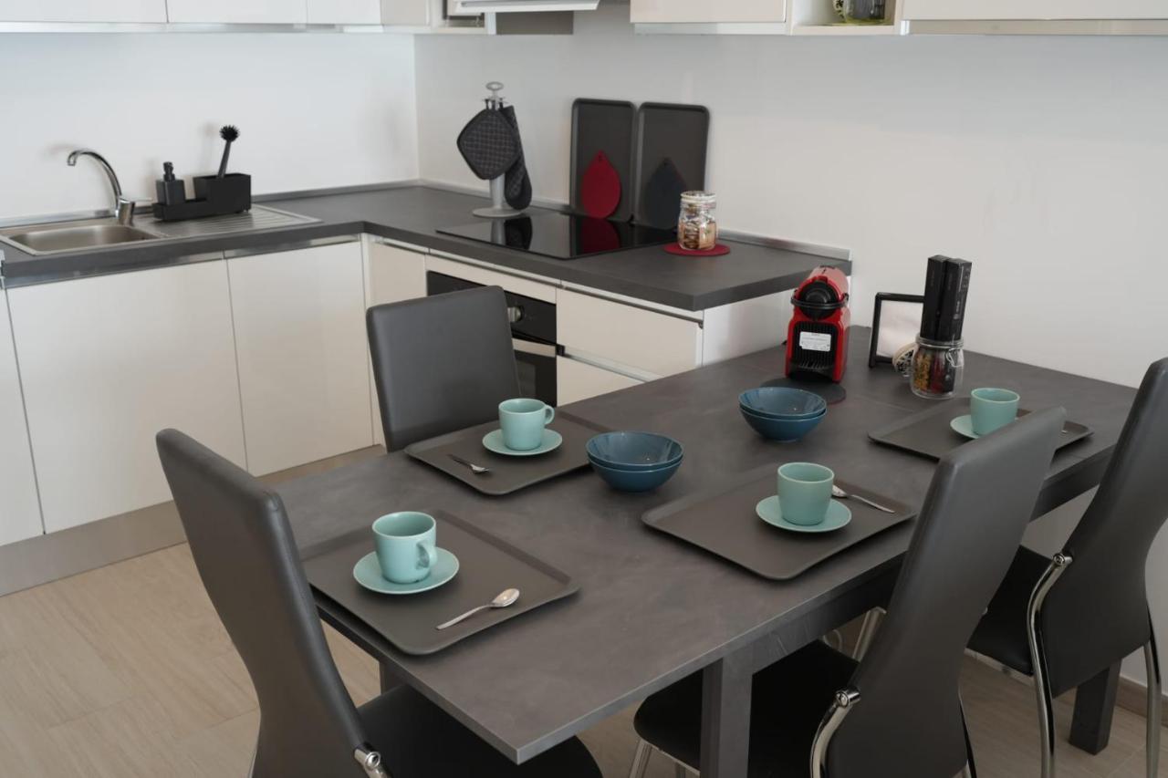 Homega - City Center New Apartment Bari Zewnętrze zdjęcie